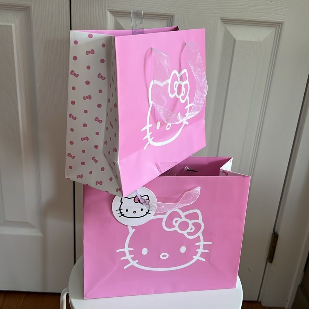 Hello Kitty Pink Gift Bags 2 Pack